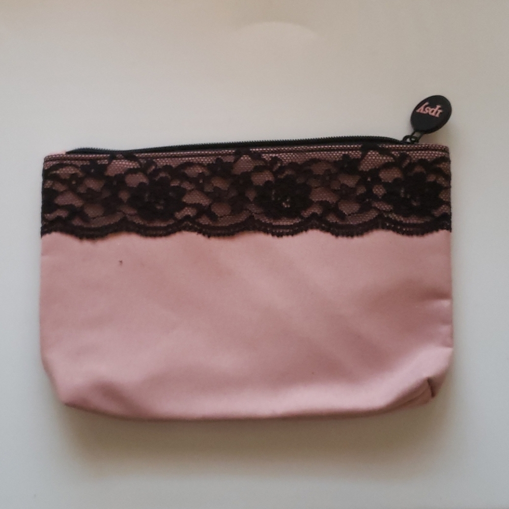 Makeup bag